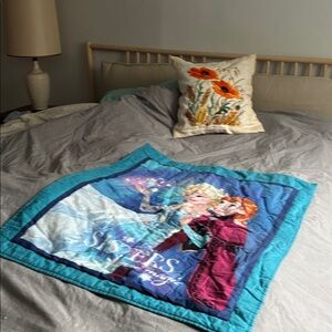 Disney Frozen Elsa & Anna Baby Blanket Teal Blue Toddler Baby Blanket